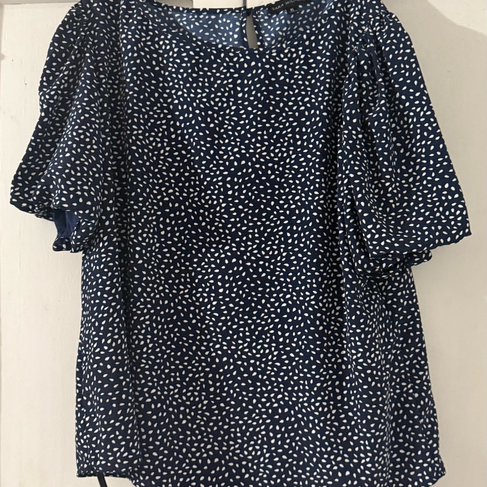 Sara Michelle Navy and White Patterned Blouse